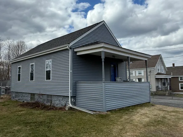 249 Judson St #1, Tiverton, RI 02878