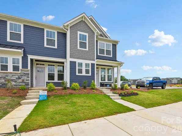 5024 Asher James Ln, Charlotte, NC 28262