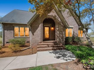 210 Southern Farm Rd, Gastonia, NC 28056