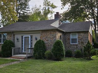 404 Irving Dr, Wilmington, DE 19802