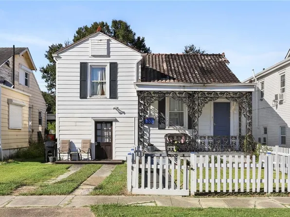 3752 Clermont Dr, New Orleans, LA 70122