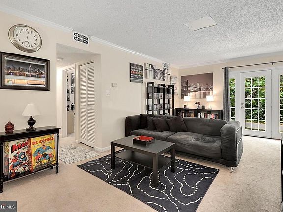 5th image of 15520 Horseshoe Ln #520