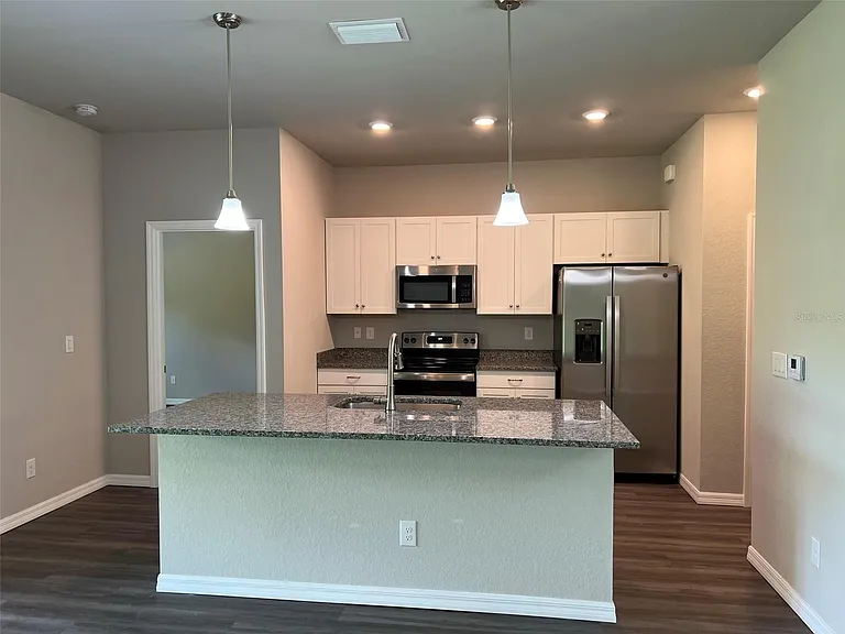 3685 Trenton Ln — Photo 17