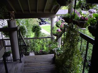 10164 SW Trapper Ter, Beaverton, OR 97008