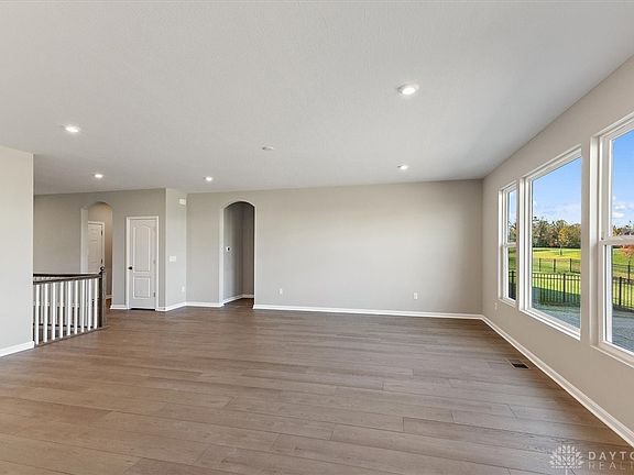 7th image of this home