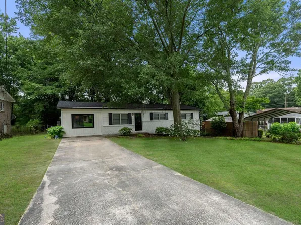 6402 Kensington Ct, Austell, GA 30106