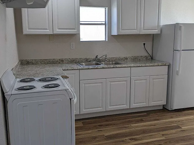 4602 Centralia Dr #CASITA — Photo 11