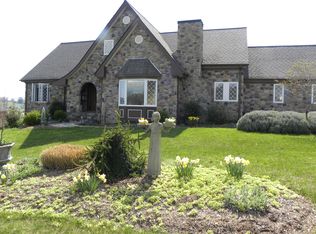 2940 Birdie Ln, Draper, VA 24324