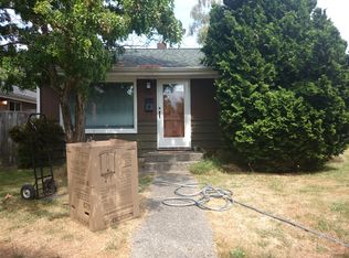 3540 SW Austin St, Seattle, WA 98126
