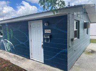 5206 7th St, Zephyrhills, FL 33542