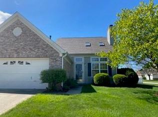 9250 E Crossing Dr, Fishers, IN 46037