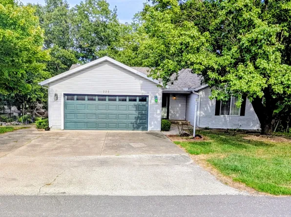 228 N Catamount Boulevard, Branson West, MO 65737