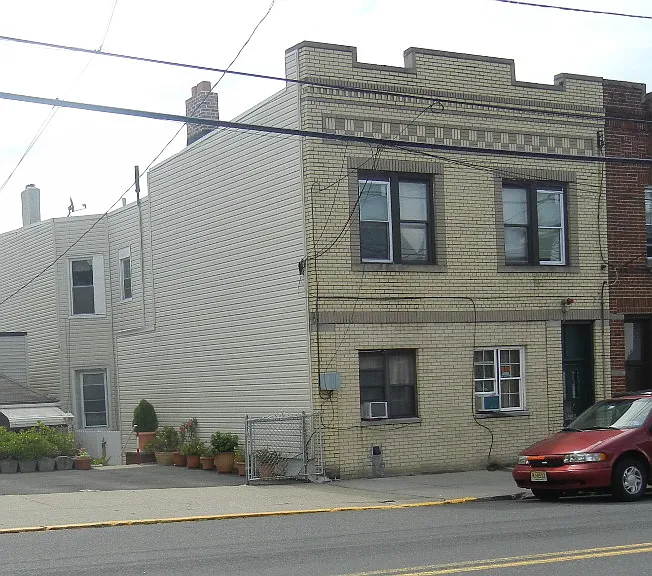 234 Palisade Ave — Photo 1