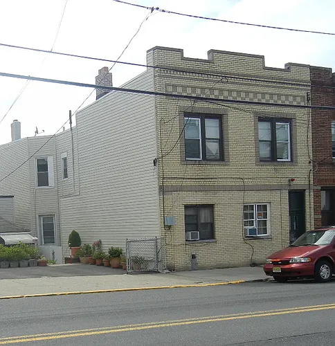 234 Palisade Ave Photo 1