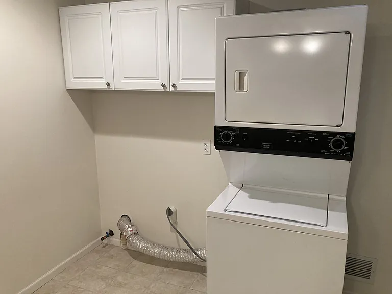 2703 Woodmeadow Dr SE — Photo 12