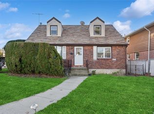 1379 E St, Elmont, NY 11003