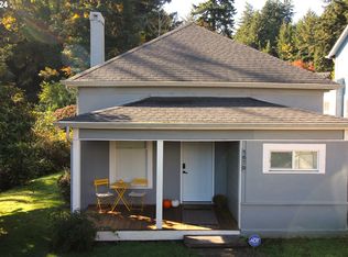 1681 N 8th St, Coos Bay, OR 97420