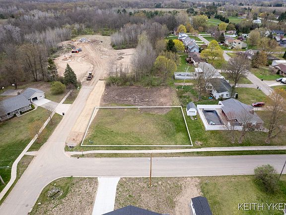 2nd image of 60 Ann St NE Lot 37