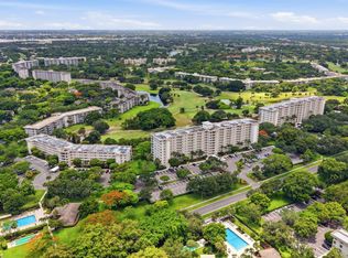 3510 Oaks Way APT 703, Pompano Beach, FL 33069