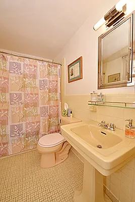 Sold by Simone Song Properties, LLC | media 4