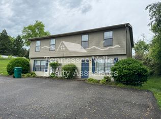 1519 W Emory Rd, Powell, TN 37849