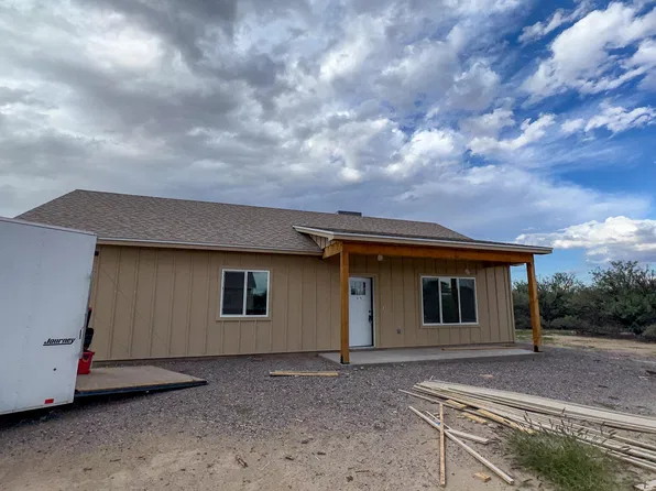 1508 W Lebanon Springs Trl, Safford, AZ 85546