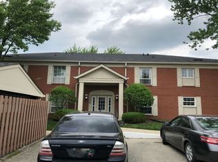 7450 Lions Head Dr APT D, Indianapolis, IN