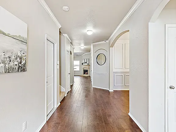 4 bed, 3153 sqft, $3,000 — Photo 3