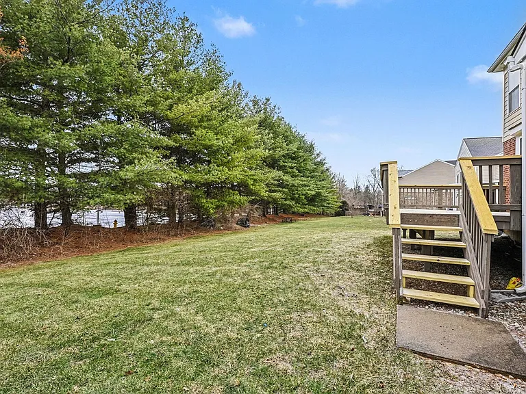 2580 Hingham Ln — Photo 35