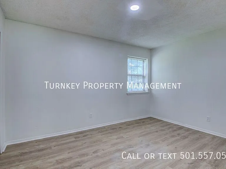 285 Kelso Rd — Photo 5