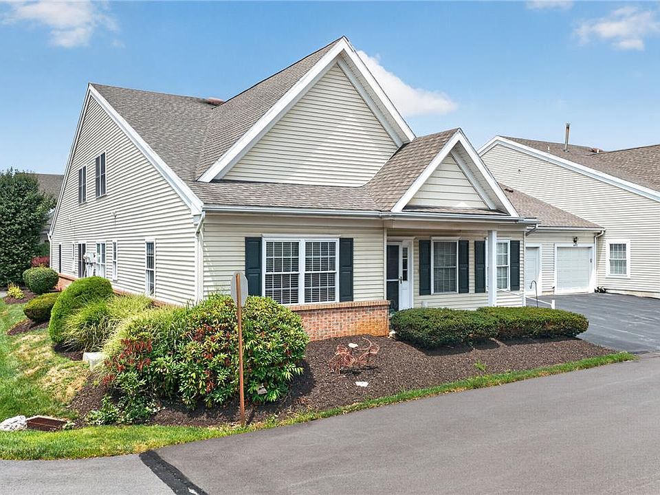 1st image of 4690 Blue Grass Ln
