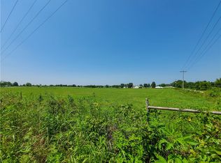 B Floyd Moore Rd, Gentry, AR 72734