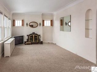 2211 W 5th St, Duluth, MN 55806