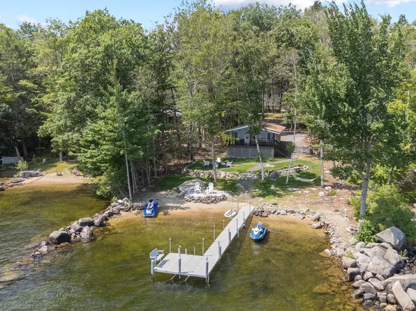 35 Leisure Lane, Frye Island, ME 04071