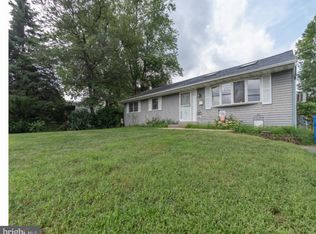 840 Linton Ave, Croydon, PA 19021