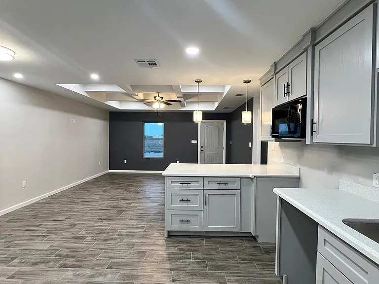 24186 Culiacan St #18 — Photo 11