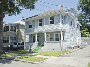 67 Pembroke St, Springfield, MA 01104