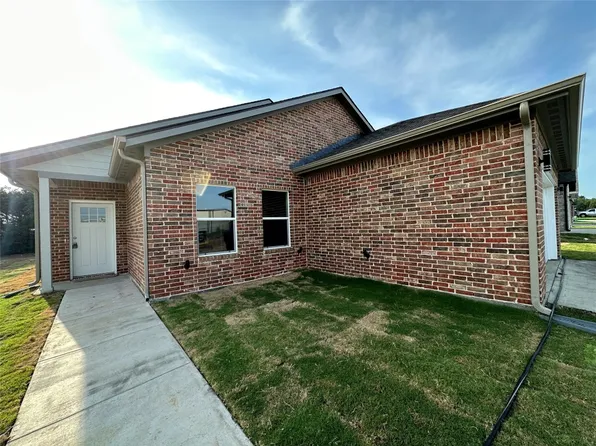 240 Marianne Cir, Sulphur Springs, TX 75482