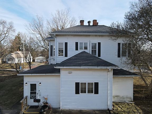 3rd image of 281 S Morgan St