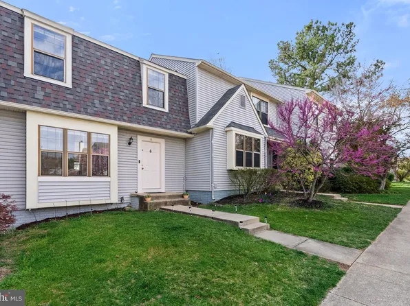 14 Aldridge Ct, Sterling, VA 20165