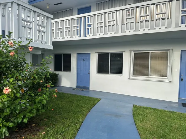 1950 Lake Osborne Drive #6, Lake Worth Beach, FL 33461
