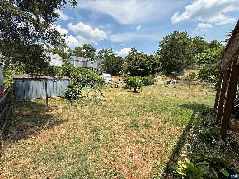 913 Druid Ave — Photo 26