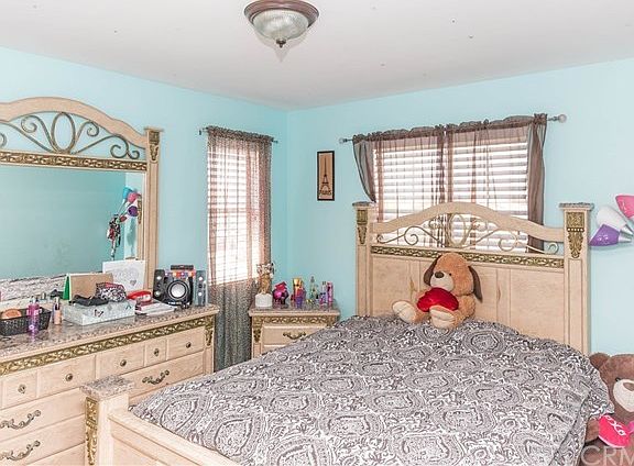 2nd image of 26719 Calle Luna