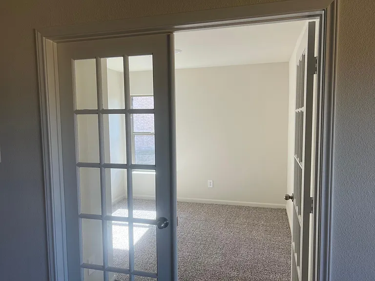 3005 Boran Dr — Photo 11