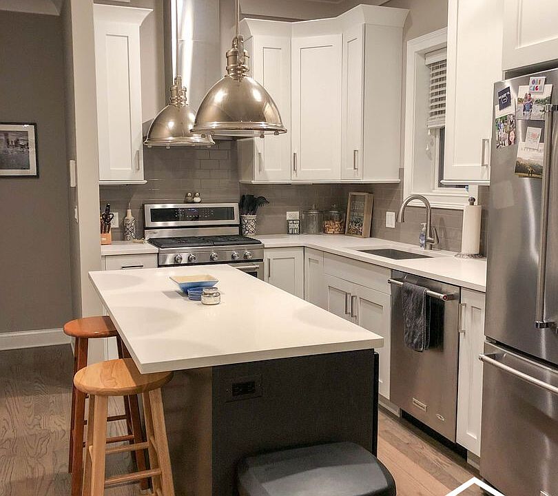 1st image of 868 W Lill Ave #2