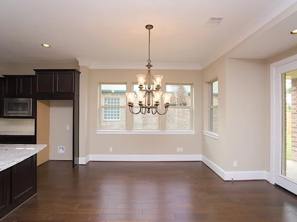 3535 Manor Lake Ln, Spring, TX 77386