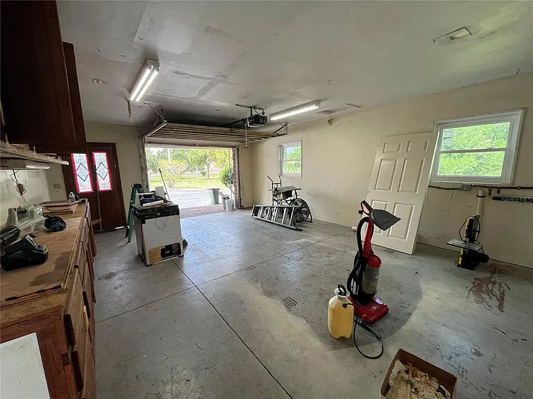 1145 S Lake Reedy Blvd — Photo 52
