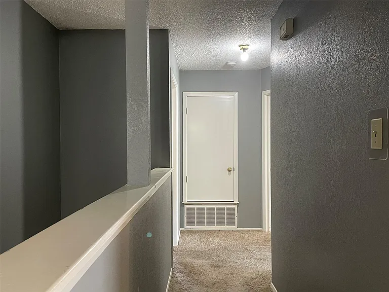 12702 Margit Dr — Photo 12