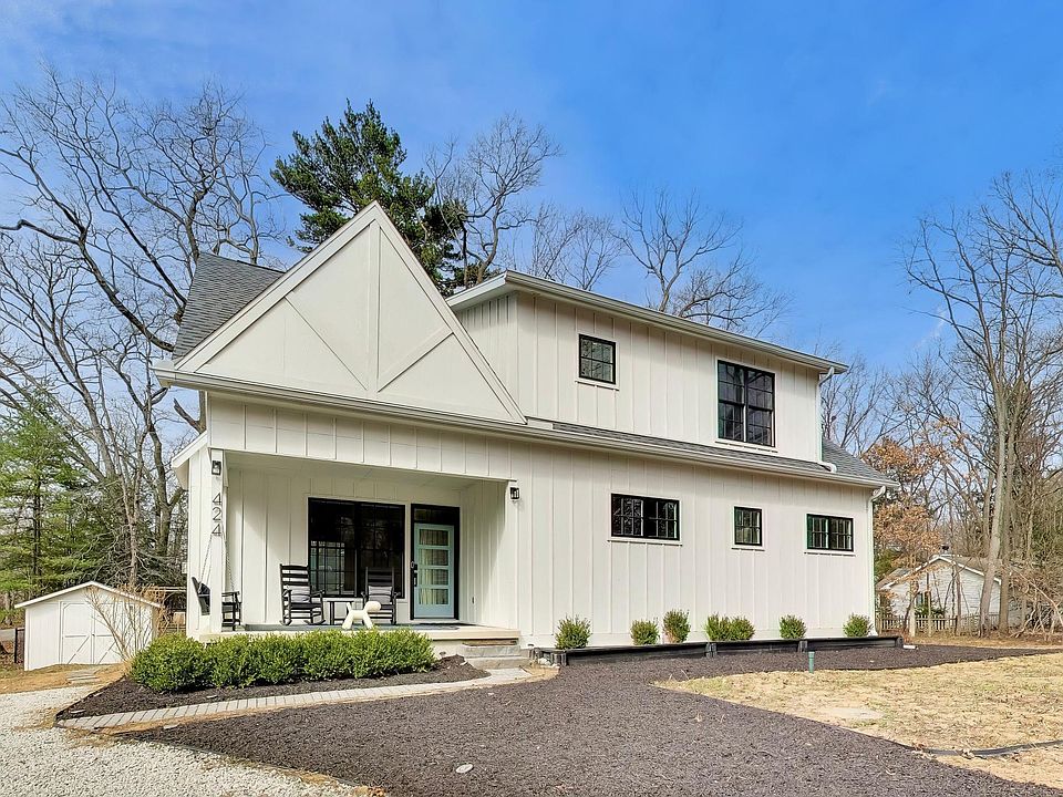 1st image of 424 Dreamwold Way