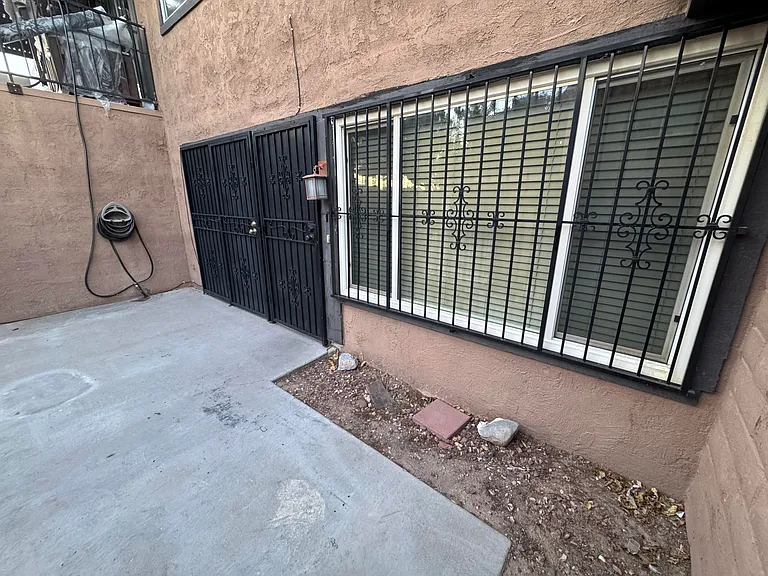 110 Panorama Dr #C — Photo 37